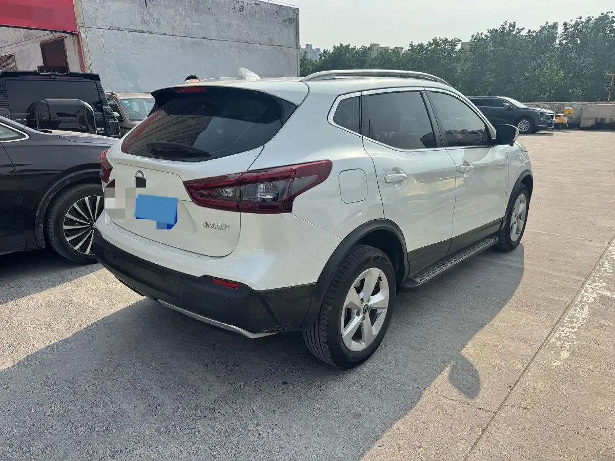2023 Nissan Qashqai 2.0L 151HP L4 CVT,autocango,china used car exporter,china ev exporter,chinese used car exporter,chinese used ev exporter