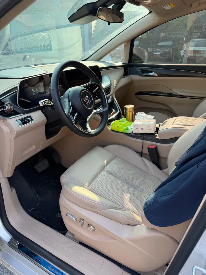 2025 Buick GL8 1.5T 180HP L4 2DHT PHEV,autocango,china used car exporter,china ev exporter,chinese used car exporter,chinese used ev exporter