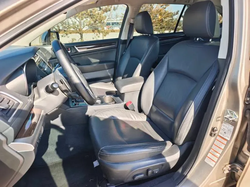 2017 Subaru Outback 2.5L 175HP H4 CVT,autocango,china used car exporter,china ev exporter,chinese used car exporter,chinese used ev exporter