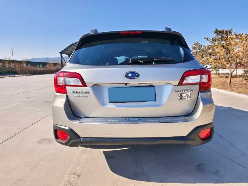 2017 Subaru Outback 2.5L 175HP H4 CVT,autocango,china used car exporter,china ev exporter,chinese used car exporter,chinese used ev exporter