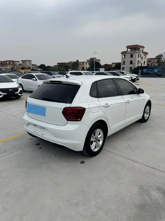 2023 Volkswagen Polo 1.5L 110HP L4 6AT,autocango,china used car exporter,china ev exporter,chinese used car exporter,chinese used ev exporter