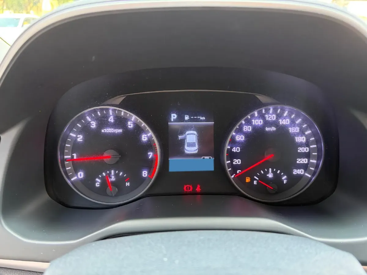 2019 Hyundai Elantra 1.5L 115HP L4 CVT,autocango,china used car exporter,china ev exporter,chinese used car exporter,chinese used ev exporter