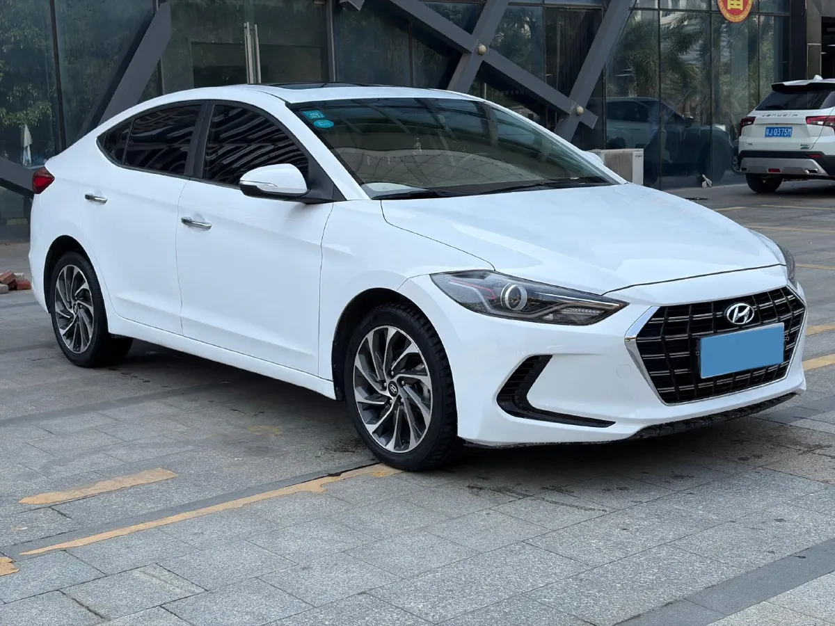 2019 Hyundai Elantra 1.5L 115HP L4 CVT,autocango,china used car exporter,china ev exporter,chinese used car exporter,chinese used ev exporter