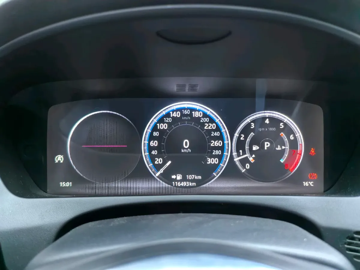 2018 Volkswagen Tiguan L 2.0T 220HP L4 7DCT,autocango,china used car exporter,china ev exporter,chinese used car exporter,chinese used ev exporter