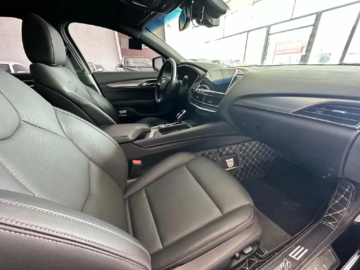 2023 Cadillac CT5 2.0T 237HP L4 10AT,autocango,china used car exporter,china ev exporter,chinese used car exporter,chinese used ev exporter