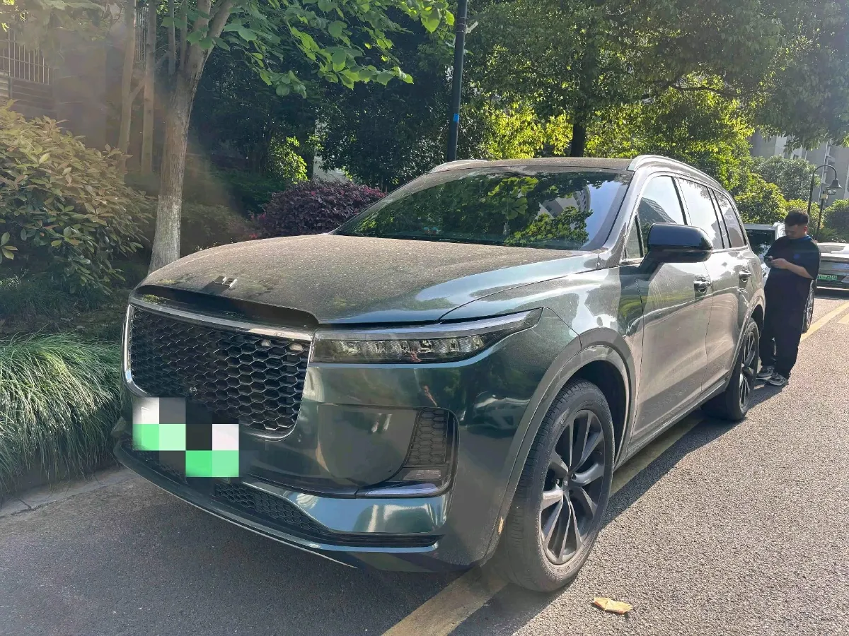 2021 Li ONE Range Extended 131HP REEV 40.5KWH,autocango,china used car exporter,china ev exporter,chinese used car exporter,chinese used ev exporter