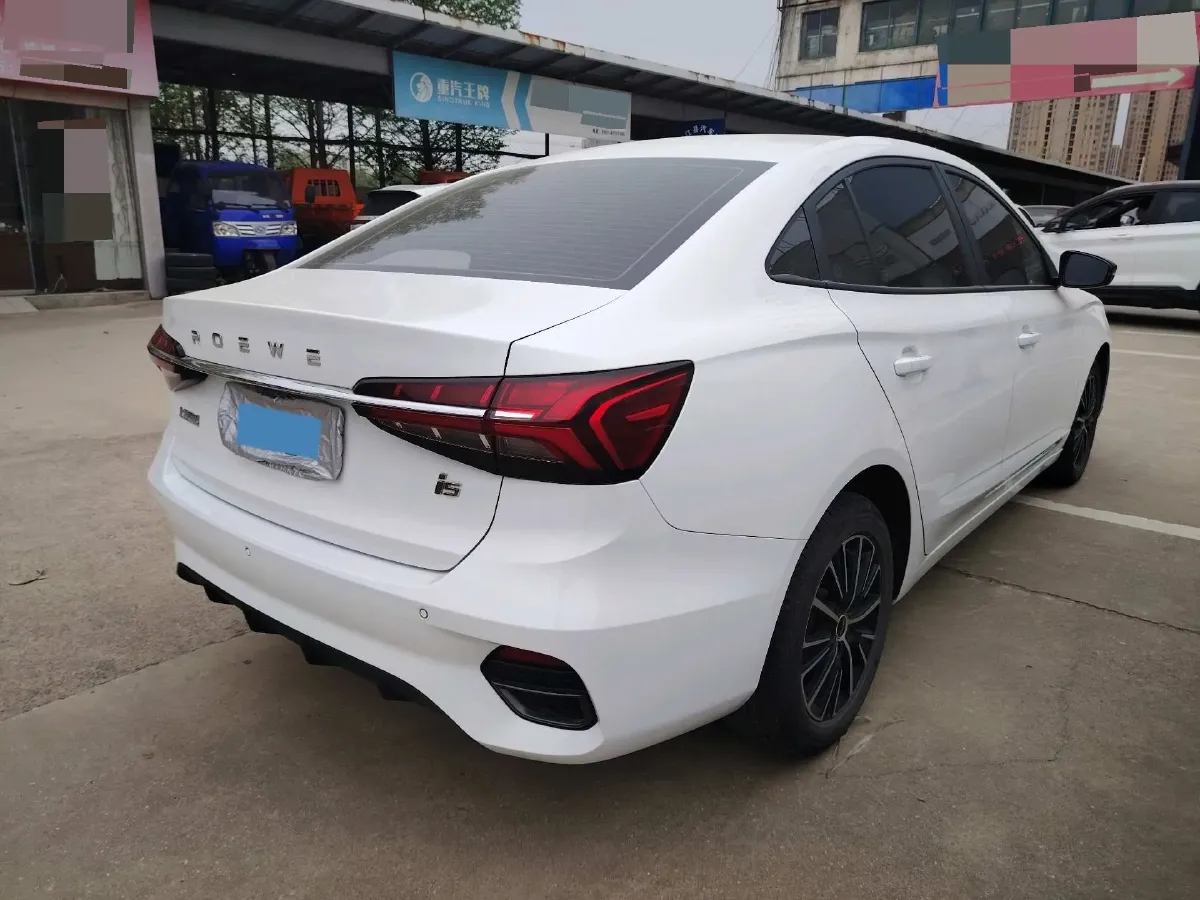 2021 Roewe i5 1.5L 120HP L4 5MT,autocango,china used car exporter,china ev exporter,chinese used car exporter,chinese used ev exporter
