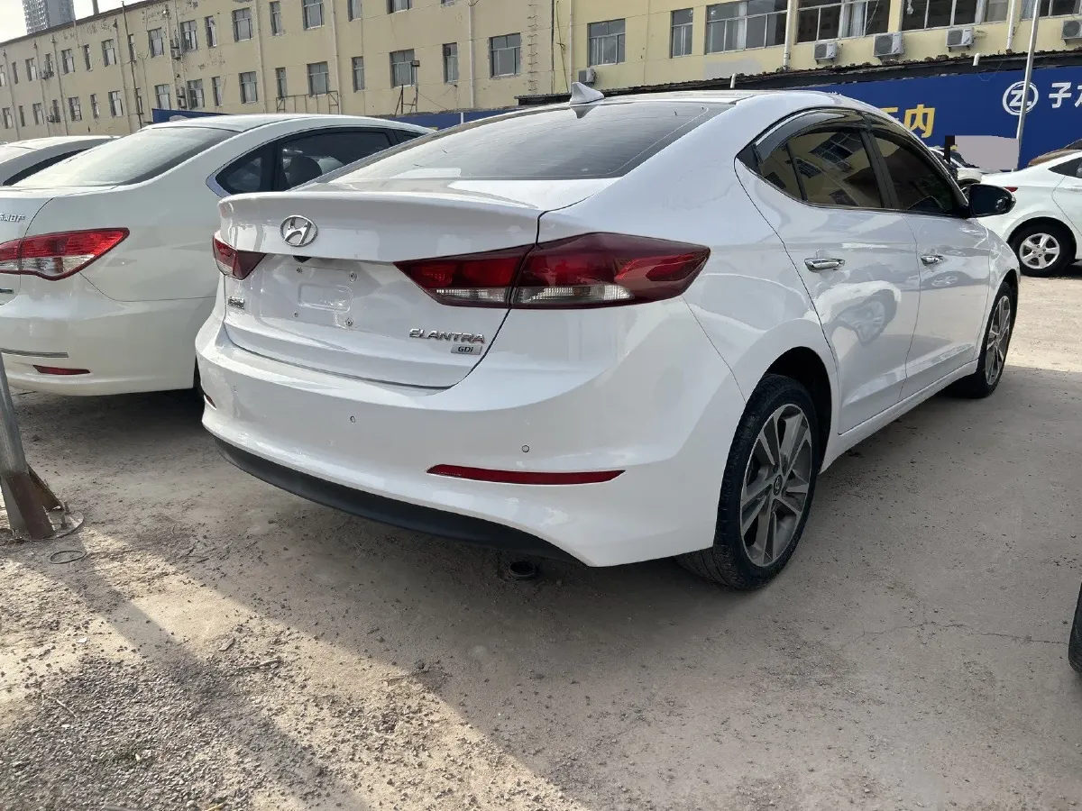 2016 Hyundai Elantra 1.6L 130HP L4 6AT,autocango,china used car exporter,china ev exporter,chinese used car exporter,chinese used ev exporter