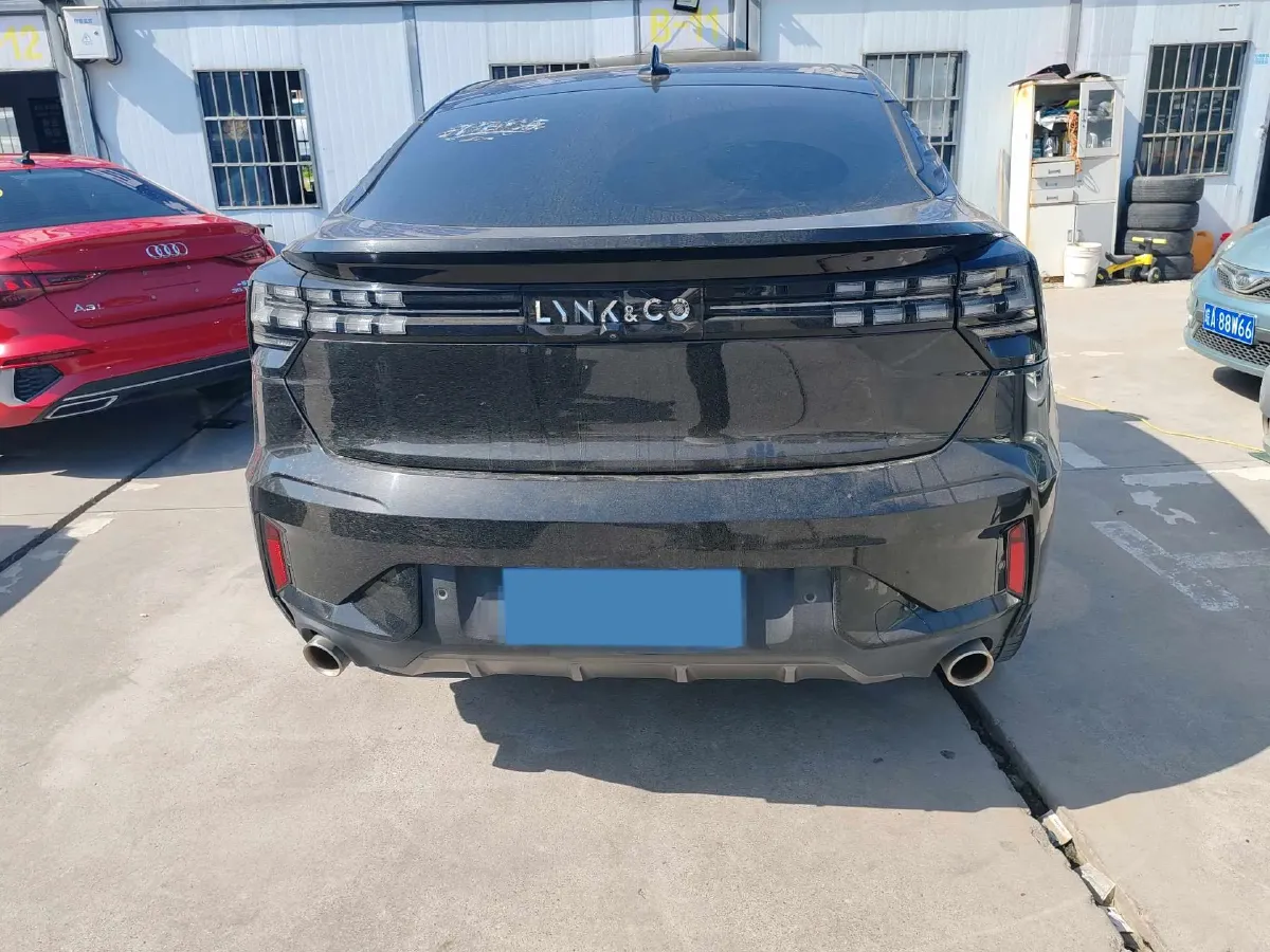 2022 LYNK&CO 05 2.0T 254HP L4 8AT,autocango,china used car exporter,china ev exporter,chinese used car exporter,chinese used ev exporter