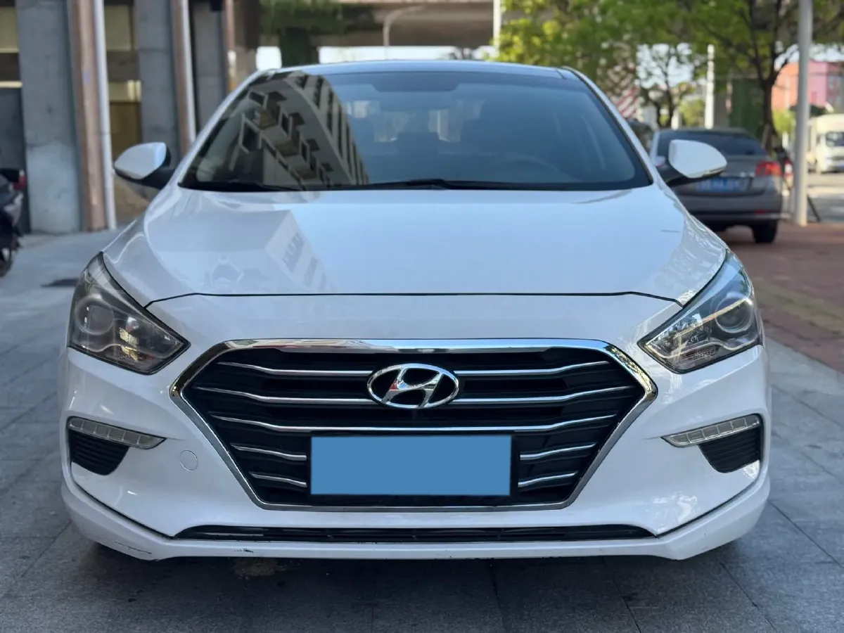 2017 Hyundai Mistra 1.6T 175HP L4 7DCT,autocango,china used car exporter,china ev exporter,chinese used car exporter,chinese used ev exporter