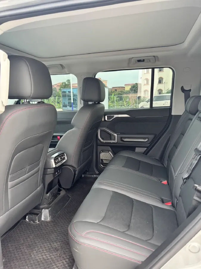 2023 Jetour Traveller 1.5T 184HP L4 7DCT,autocango,china used car exporter,china ev exporter,chinese used car exporter,chinese used ev exporter