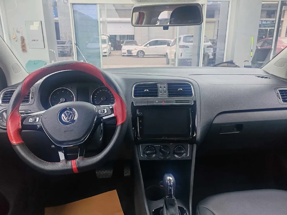 2016 Volkswagen Polo 1.6L 110HP L4 6AT,autocango,china used car exporter,china ev exporter,chinese used car exporter,chinese used ev exporter