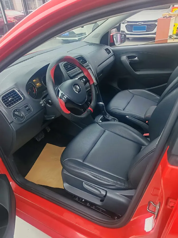 2016 Volkswagen Polo 1.6L 110HP L4 6AT,autocango,china used car exporter,china ev exporter,chinese used car exporter,chinese used ev exporter