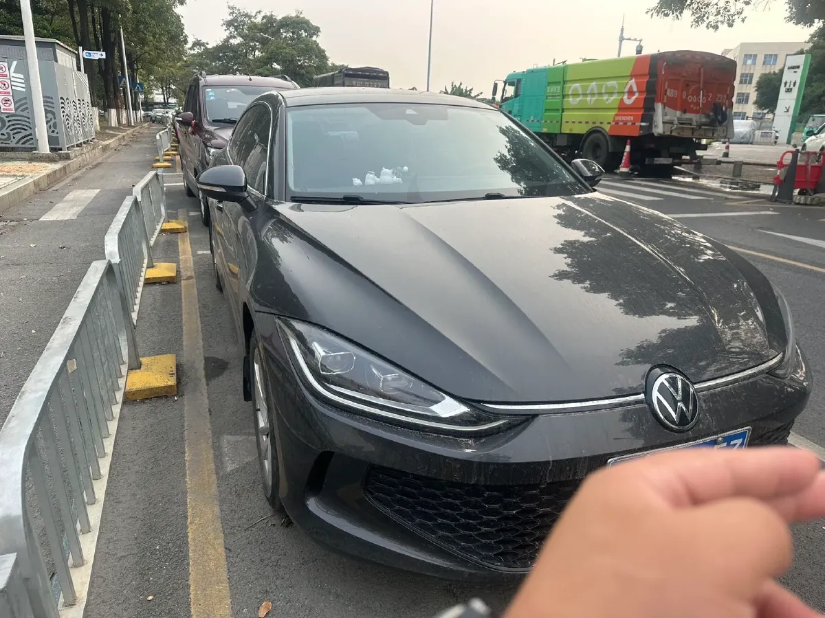 2022 Volkswagen Lavida 1.4T 150HP L4 7DCT,autocango,china used car exporter,china ev exporter,chinese used car exporter,chinese used ev exporter