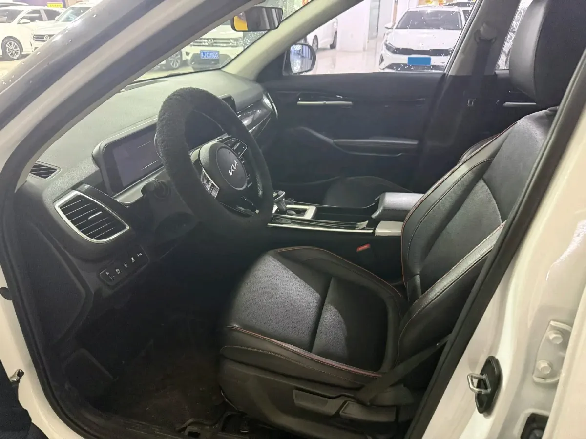 2023 Kia Seltos 1.5L 115HP L4 CVT,autocango,china used car exporter,china ev exporter,chinese used car exporter,chinese used ev exporter