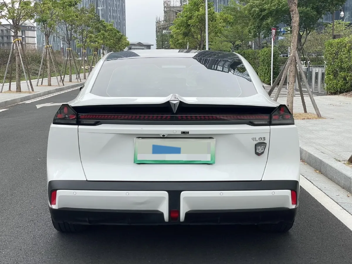 2022 DongFeng Forthing LingZhi EV BEV 68.4KWH,autocango,china used car exporter,china ev exporter,chinese used car exporter,chinese used ev exporter