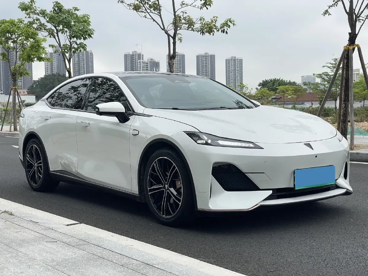 2022 DongFeng Forthing LingZhi EV BEV 68.4KWH,autocango,china used car exporter,china ev exporter,chinese used car exporter,chinese used ev exporter