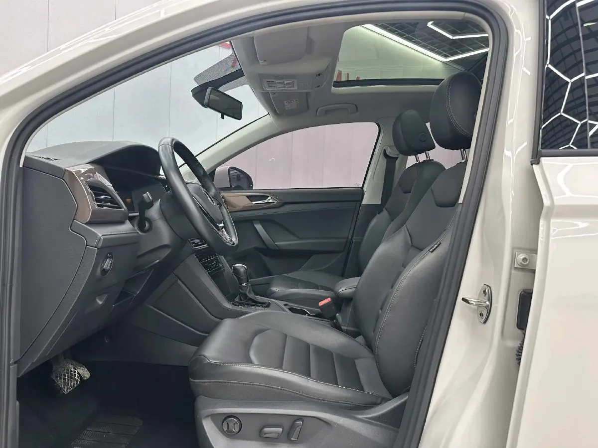 2022 Volkswagen Tharu 1.4T 150HP L4 7DCT,autocango,china used car exporter,china ev exporter,chinese used car exporter,chinese used ev exporter