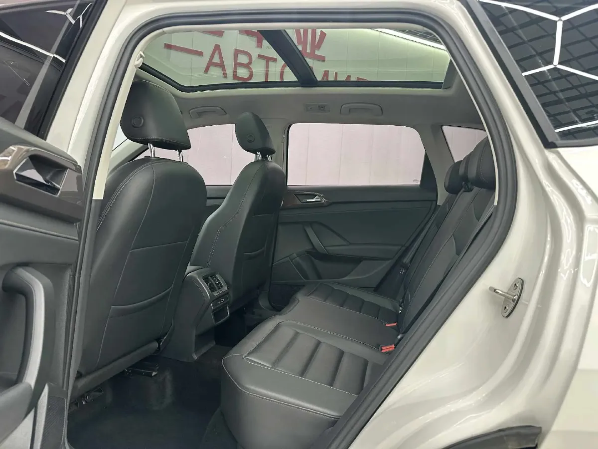 2022 Volkswagen Tharu 1.4T 150HP L4 7DCT,autocango,china used car exporter,china ev exporter,chinese used car exporter,chinese used ev exporter