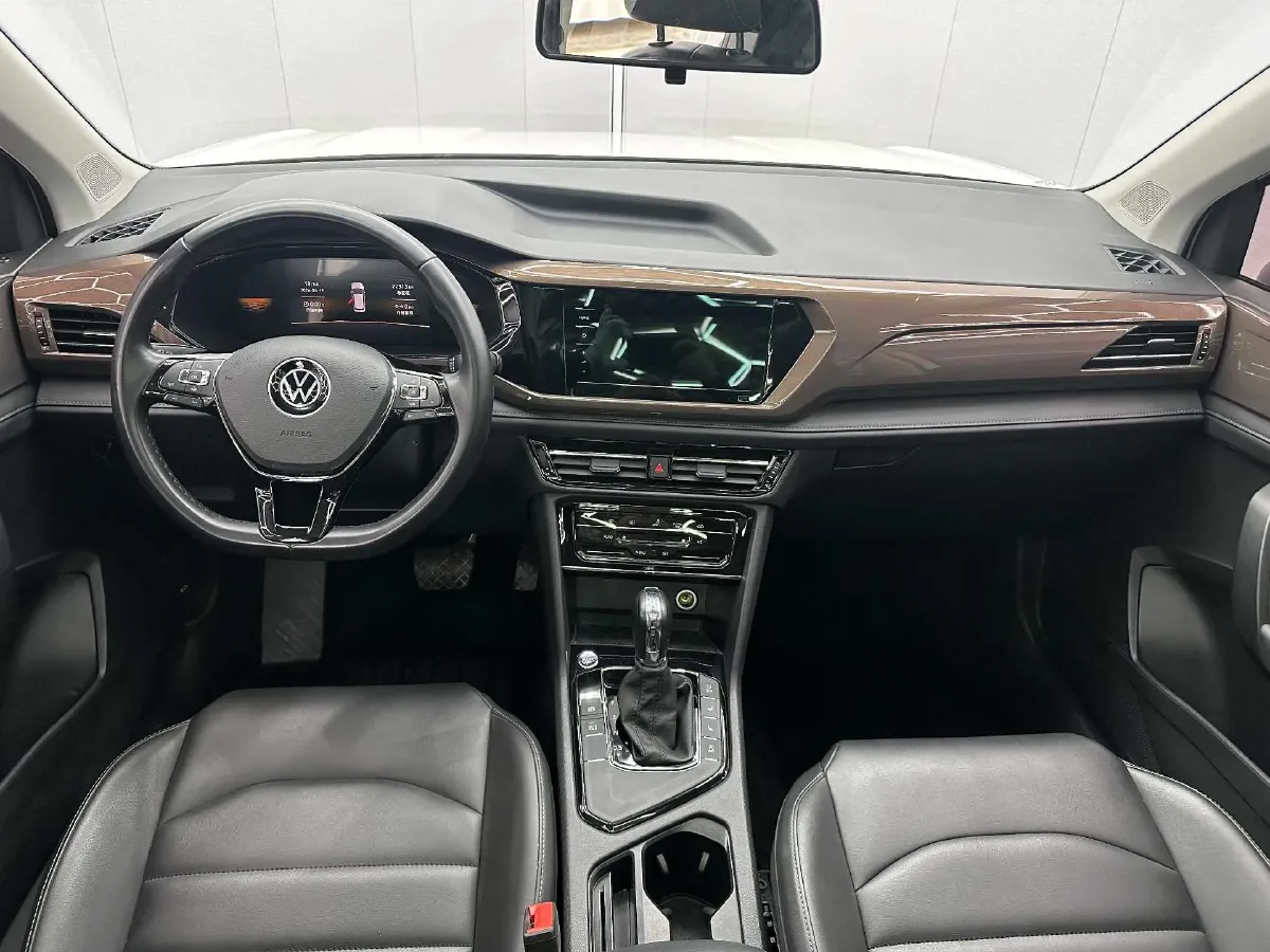 2022 Volkswagen Tharu 1.4T 150HP L4 7DCT,autocango,china used car exporter,china ev exporter,chinese used car exporter,chinese used ev exporter