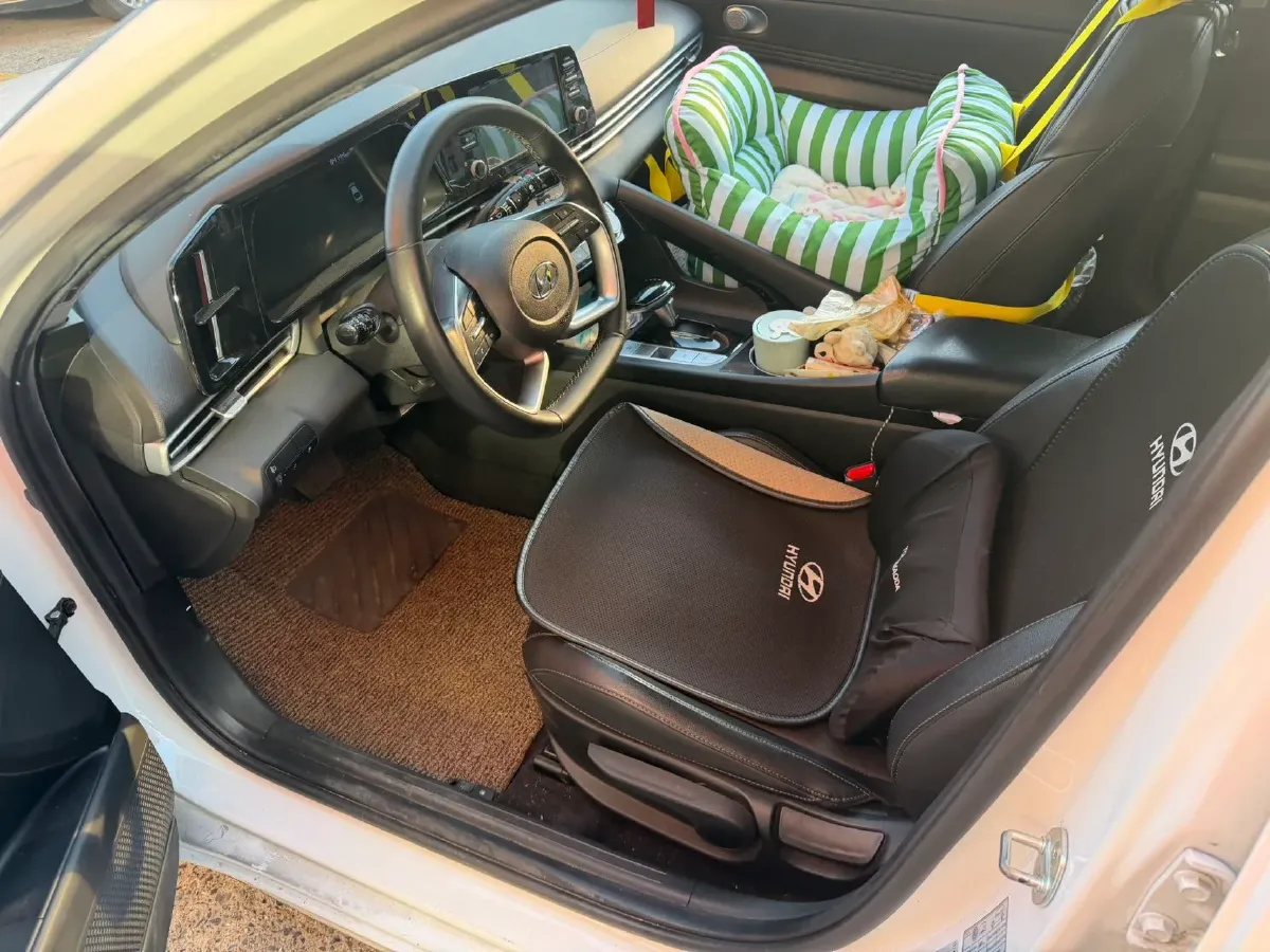 2022 Hyundai Elantra 1.5L 115HP L4 CVT,autocango,china used car exporter,china ev exporter,chinese used car exporter,chinese used ev exporter