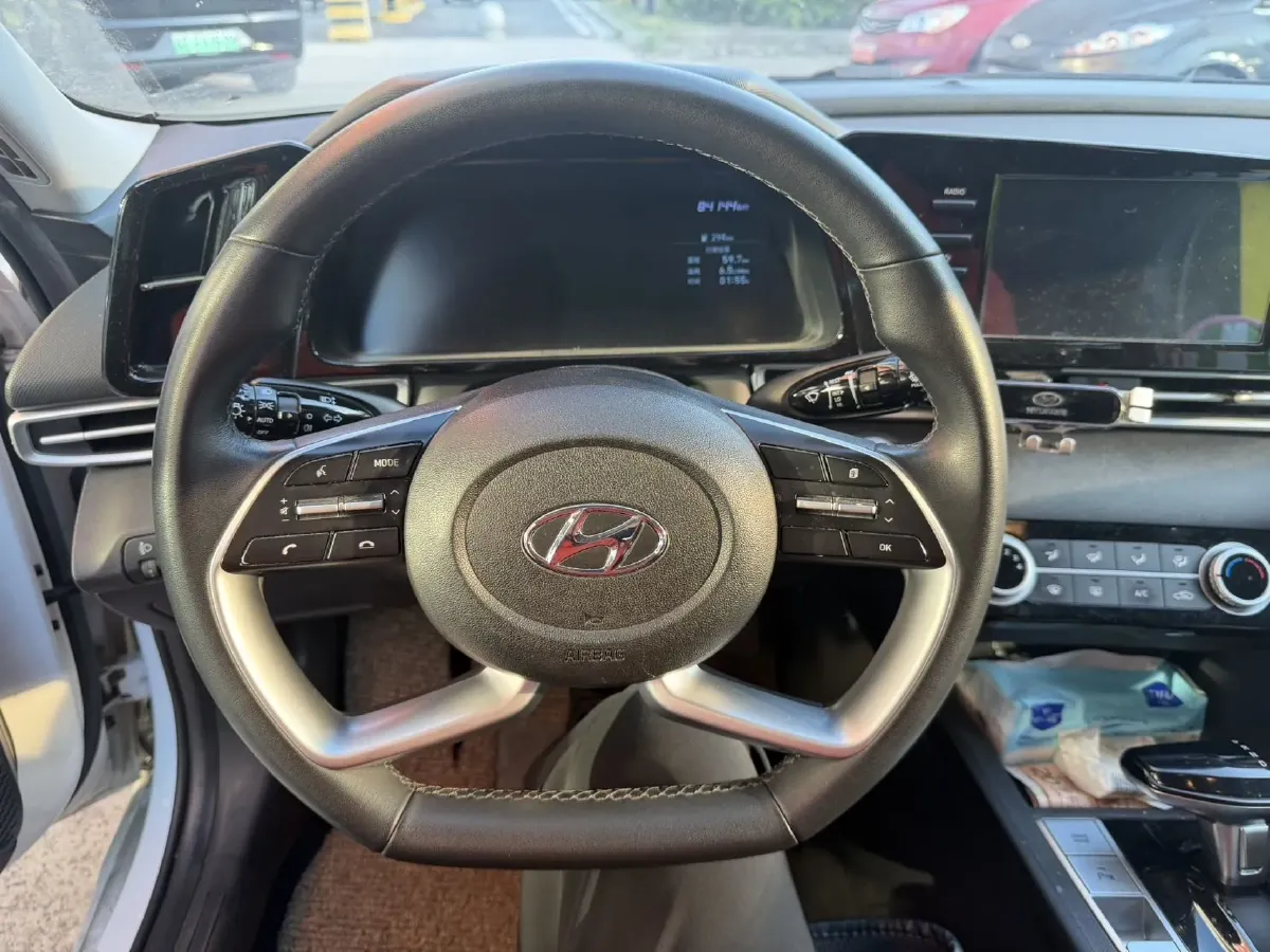 2022 Hyundai Elantra 1.5L 115HP L4 CVT,autocango,china used car exporter,china ev exporter,chinese used car exporter,chinese used ev exporter