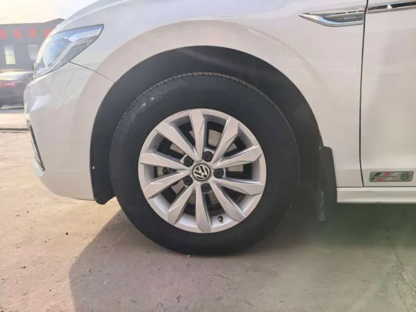 2019 Bestune T77 1.2T 143HP L4 7DCT,autocango,china used car exporter,china ev exporter,chinese used car exporter,chinese used ev exporter