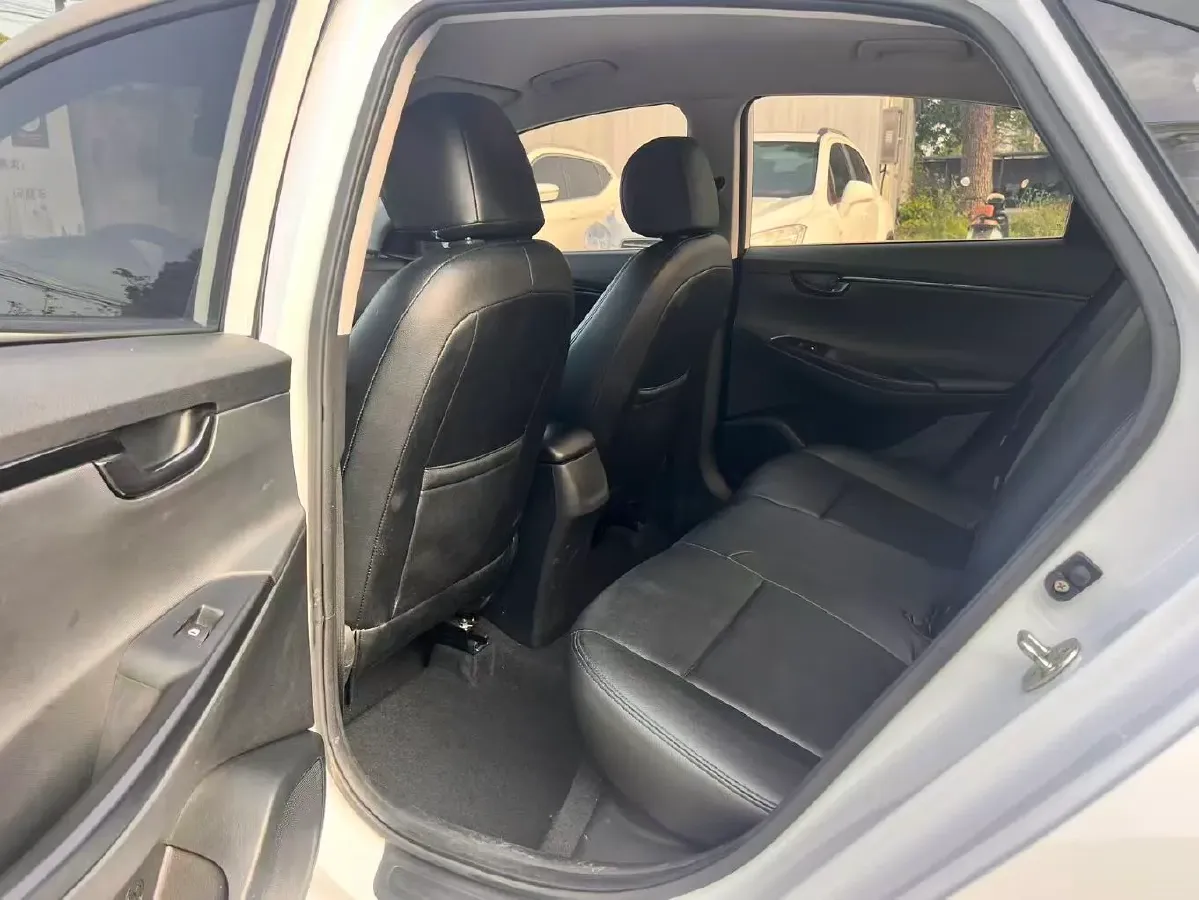 2020 Hyundai Celesta 1.6L 123HP L4 6AT,autocango,china used car exporter,china ev exporter,chinese used car exporter,chinese used ev exporter