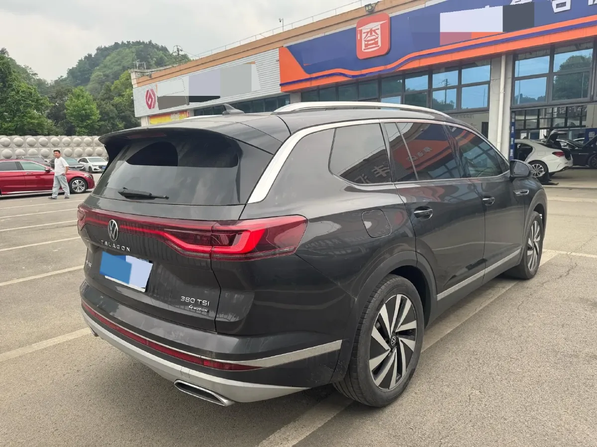 2021 Volkswagen Talagon 2.0T 220HP L4 7DCT,autocango,china used car exporter,china ev exporter,chinese used car exporter,chinese used ev exporter