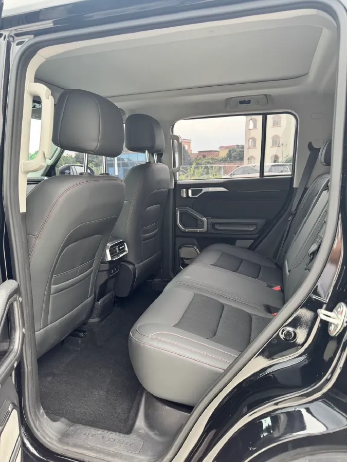 2023 Jetour Traveller 1.5T 184HP L4 7DCT,autocango,china used car exporter,china ev exporter,chinese used car exporter,chinese used ev exporter