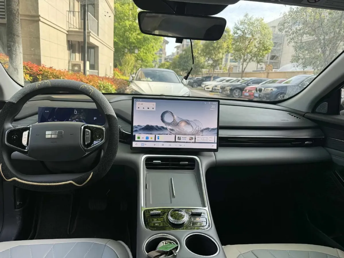 2025 Geely Galaxy A7 1.5L 112HP L4 1DHT PHEV,autocango,china used car exporter,china ev exporter,chinese used car exporter,chinese used ev exporter