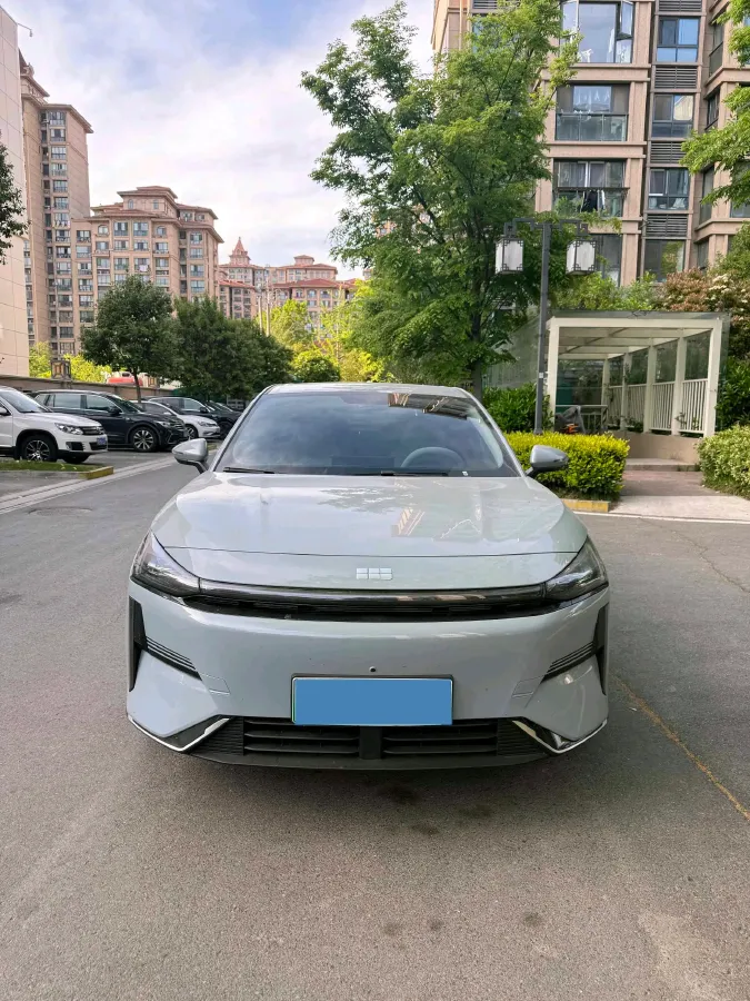 2025 Geely Galaxy A7 1.5L 112HP L4 1DHT PHEV,autocango,china used car exporter,china ev exporter,chinese used car exporter,chinese used ev exporter