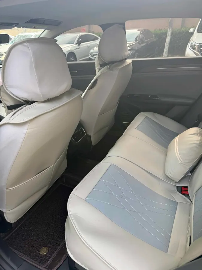 2025 Geely Galaxy A7 1.5L 112HP L4 1DHT PHEV,autocango,china used car exporter,china ev exporter,chinese used car exporter,chinese used ev exporter