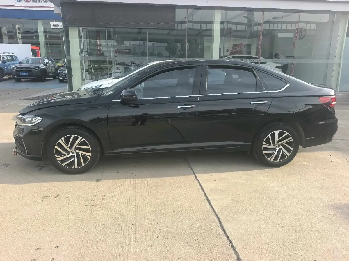 2023 Volkswagen Lavida 1.5L 113HP L4 6AT,autocango,china used car exporter,china ev exporter,chinese used car exporter,chinese used ev exporter