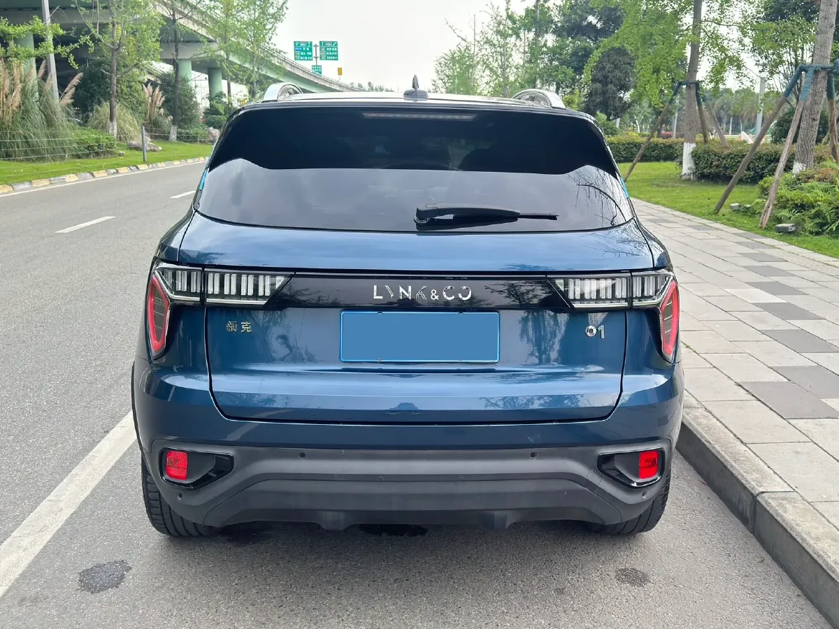 2017 Foton Sauvana 2.0T 218HP L4 6AT,autocango,china used car exporter,china ev exporter,chinese used car exporter,chinese used ev exporter