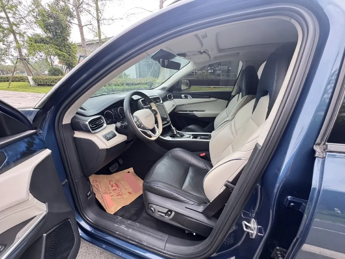 2017 Foton Sauvana 2.0T 218HP L4 6AT,autocango,china used car exporter,china ev exporter,chinese used car exporter,chinese used ev exporter