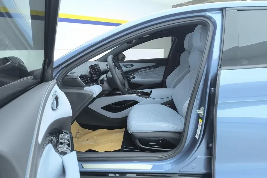 2022 MAXUS DaJia 5 BEV 70KWH,autocango,china used car exporter,china ev exporter,chinese used car exporter,chinese used ev exporter