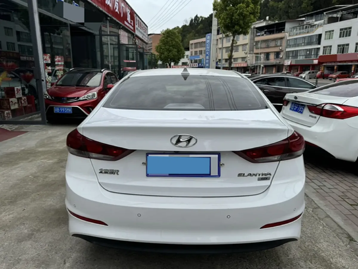 2016 Hyundai Elantra 1.6L 130HP L4 6AT,autocango,china used car exporter,china ev exporter,chinese used car exporter,chinese used ev exporter