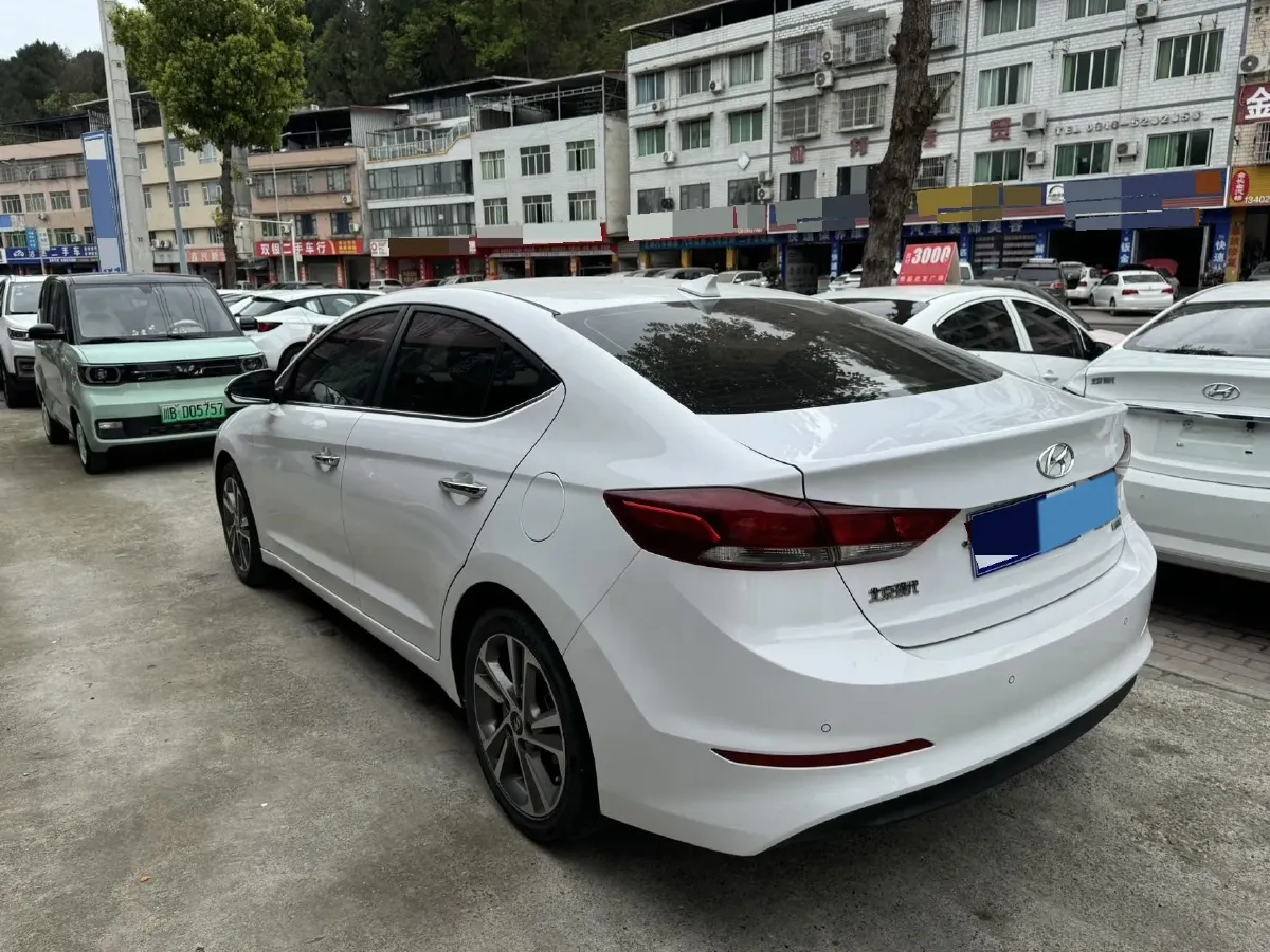 2016 Hyundai Elantra 1.6L 130HP L4 6AT,autocango,china used car exporter,china ev exporter,chinese used car exporter,chinese used ev exporter