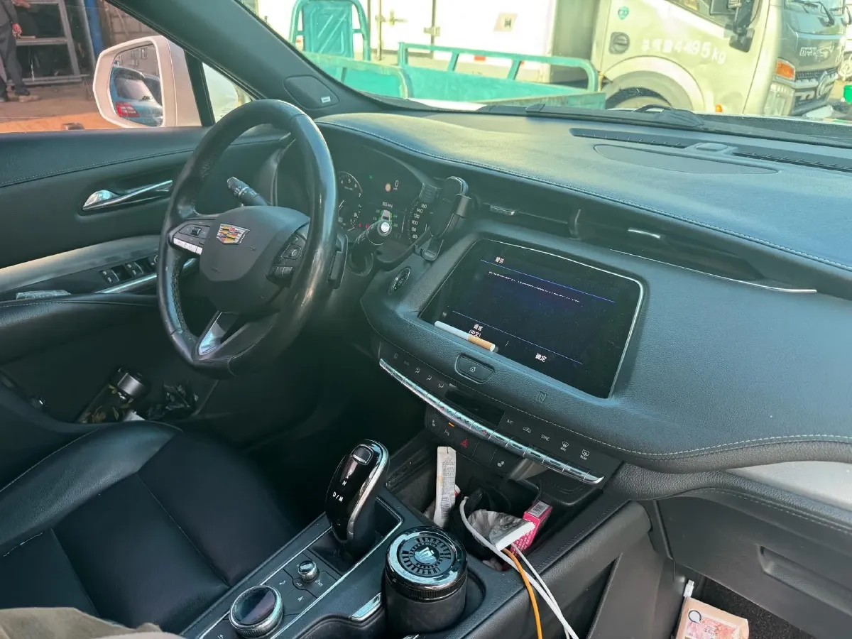 2020 Cadillac XT4 2.0T 241HP L4 9AT,autocango,china used car exporter,china ev exporter,chinese used car exporter,chinese used ev exporter