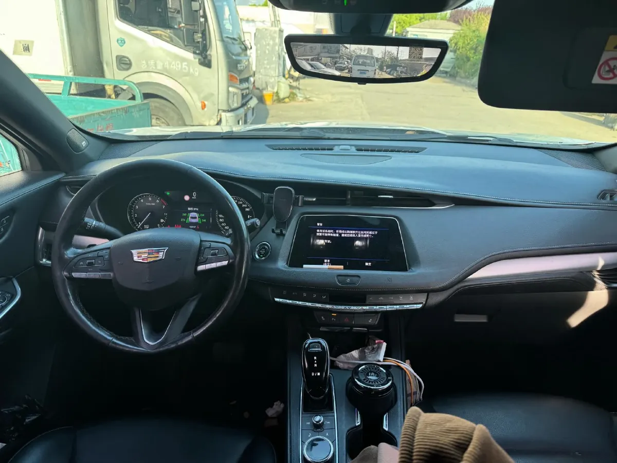 2020 Cadillac XT4 2.0T 241HP L4 9AT,autocango,china used car exporter,china ev exporter,chinese used car exporter,chinese used ev exporter