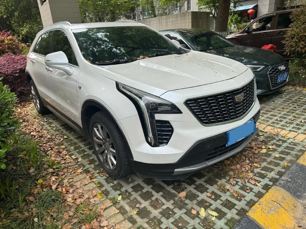 2020 Cadillac XT4 2.0T 241HP L4 9AT,autocango,china used car exporter,china ev exporter,chinese used car exporter,chinese used ev exporter
