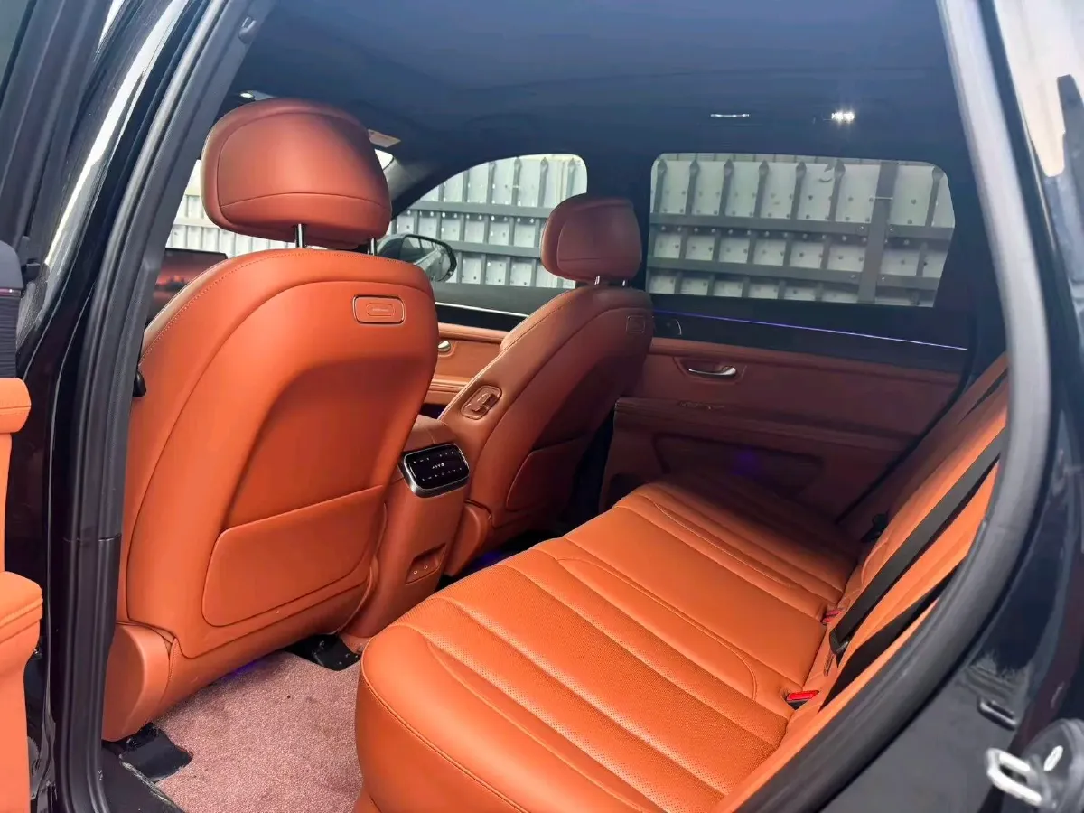 2024 AITO AITO M7 1.5T 152HP L4 REEV 38.5KWH,autocango,china used car exporter,china ev exporter,chinese used car exporter,chinese used ev exporter