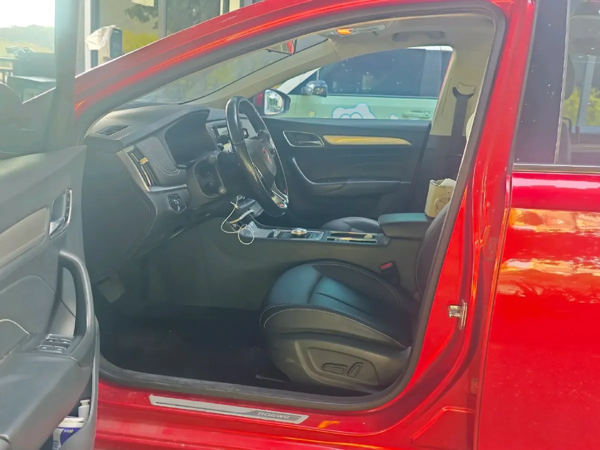 2017 Roewe i6 1.0T 125HP L3 2AT PHEV,autocango,china used car exporter,china ev exporter,chinese used car exporter,chinese used ev exporter