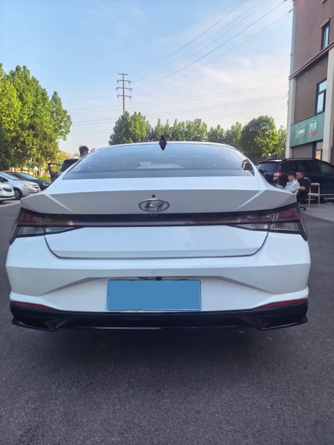 2021 Hyundai Elantra 1.5L 115HP L4 CVT,autocango,china used car exporter,china ev exporter,chinese used car exporter,chinese used ev exporter