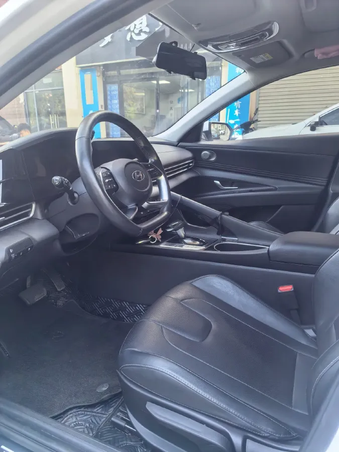 2021 Hyundai Elantra 1.5L 115HP L4 CVT,autocango,china used car exporter,china ev exporter,chinese used car exporter,chinese used ev exporter