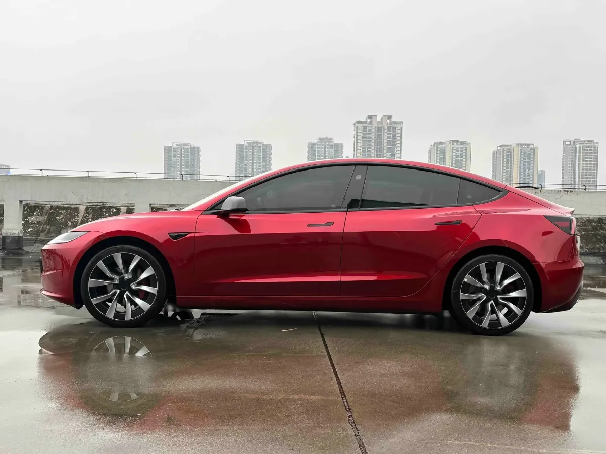 2023 Buick EnvisionPlus 2.0T 237HP L4 9AT,autocango,china used car exporter,china ev exporter,chinese used car exporter,chinese used ev exporter