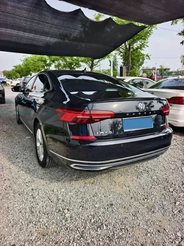 2020 Volkswagen Passat 2.0T 186HP L4 7DCT,autocango,china used car exporter,china ev exporter,chinese used car exporter,chinese used ev exporter