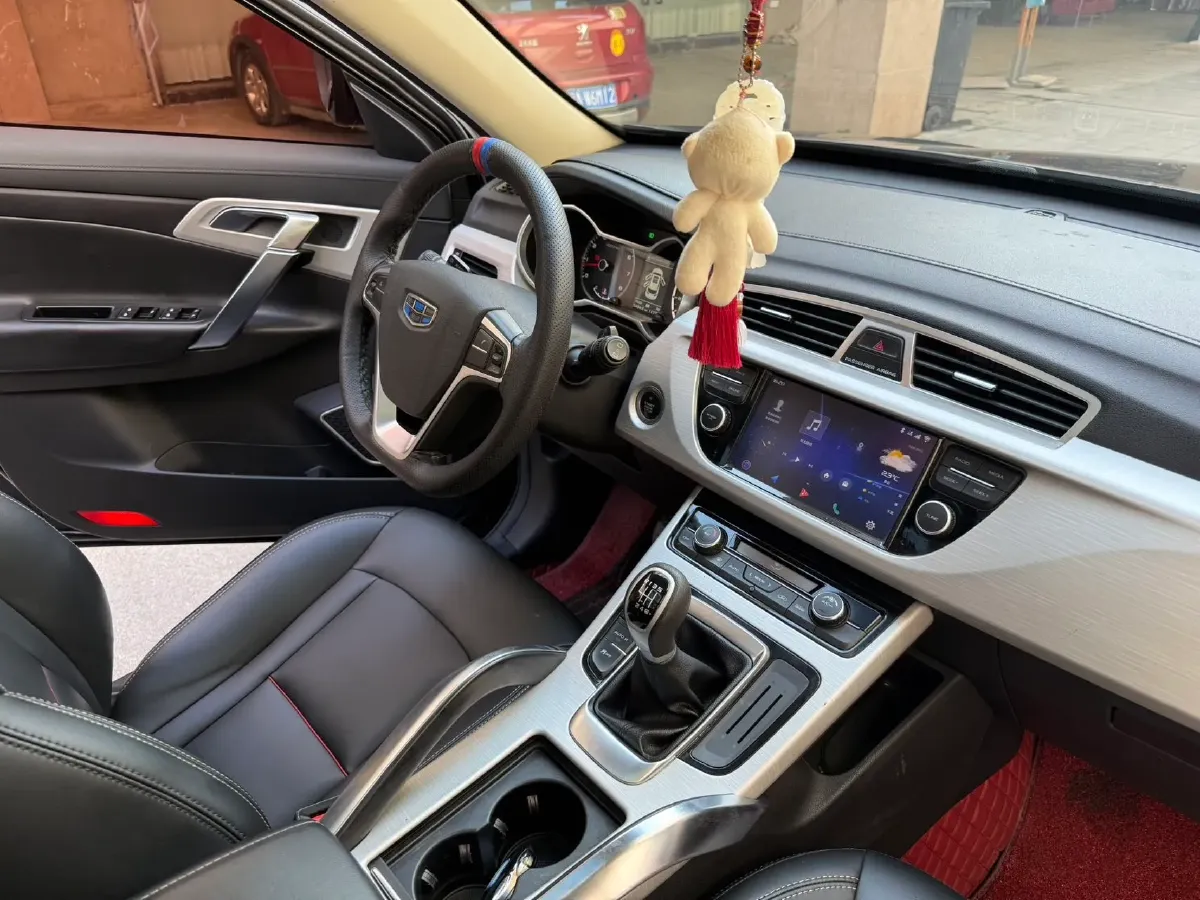 2018 Geely Azkarra 2.0L 141HP L4 6MT,autocango,china used car exporter,china ev exporter,chinese used car exporter,chinese used ev exporter