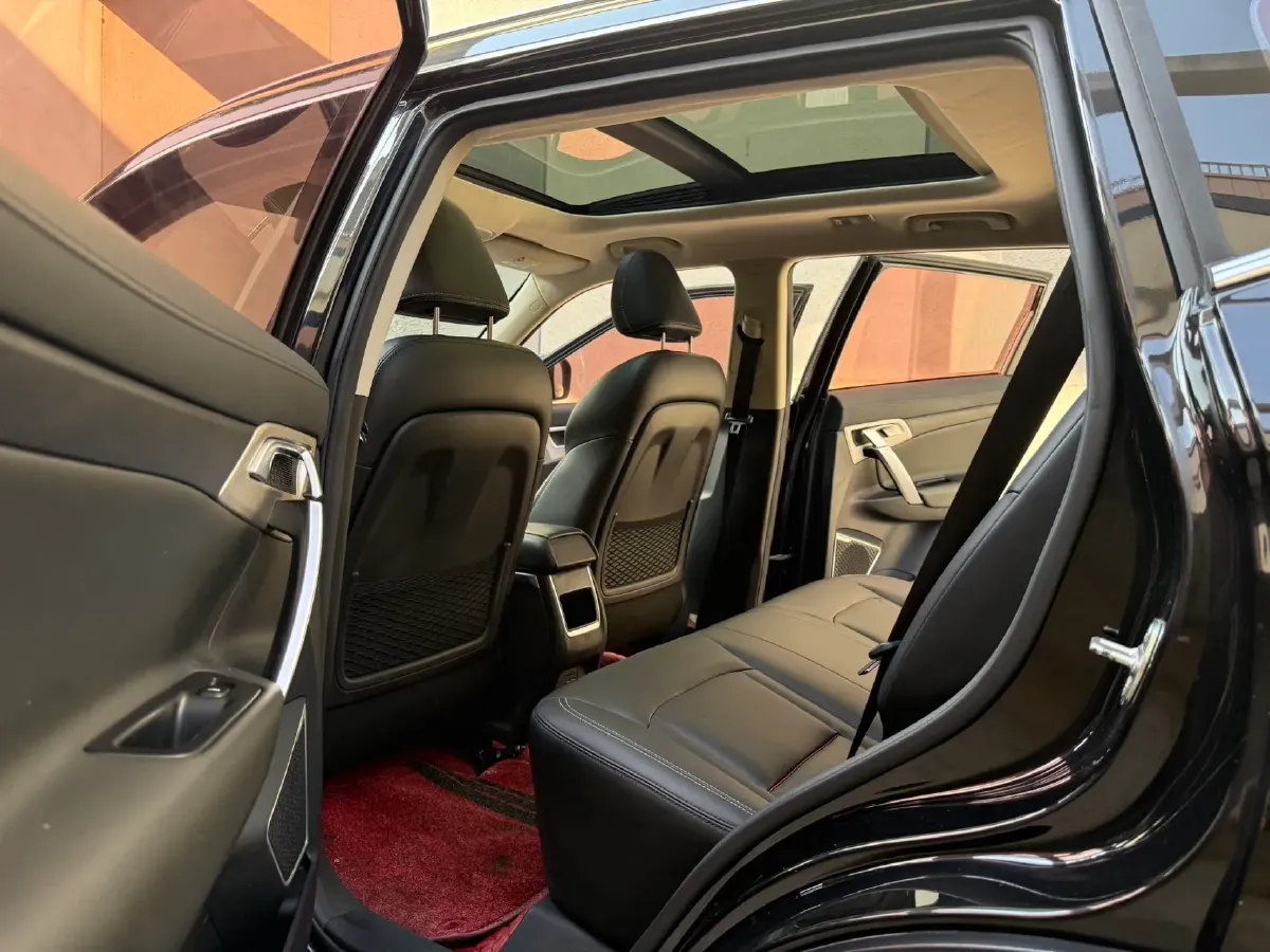 2018 Geely Azkarra 2.0L 141HP L4 6MT,autocango,china used car exporter,china ev exporter,chinese used car exporter,chinese used ev exporter